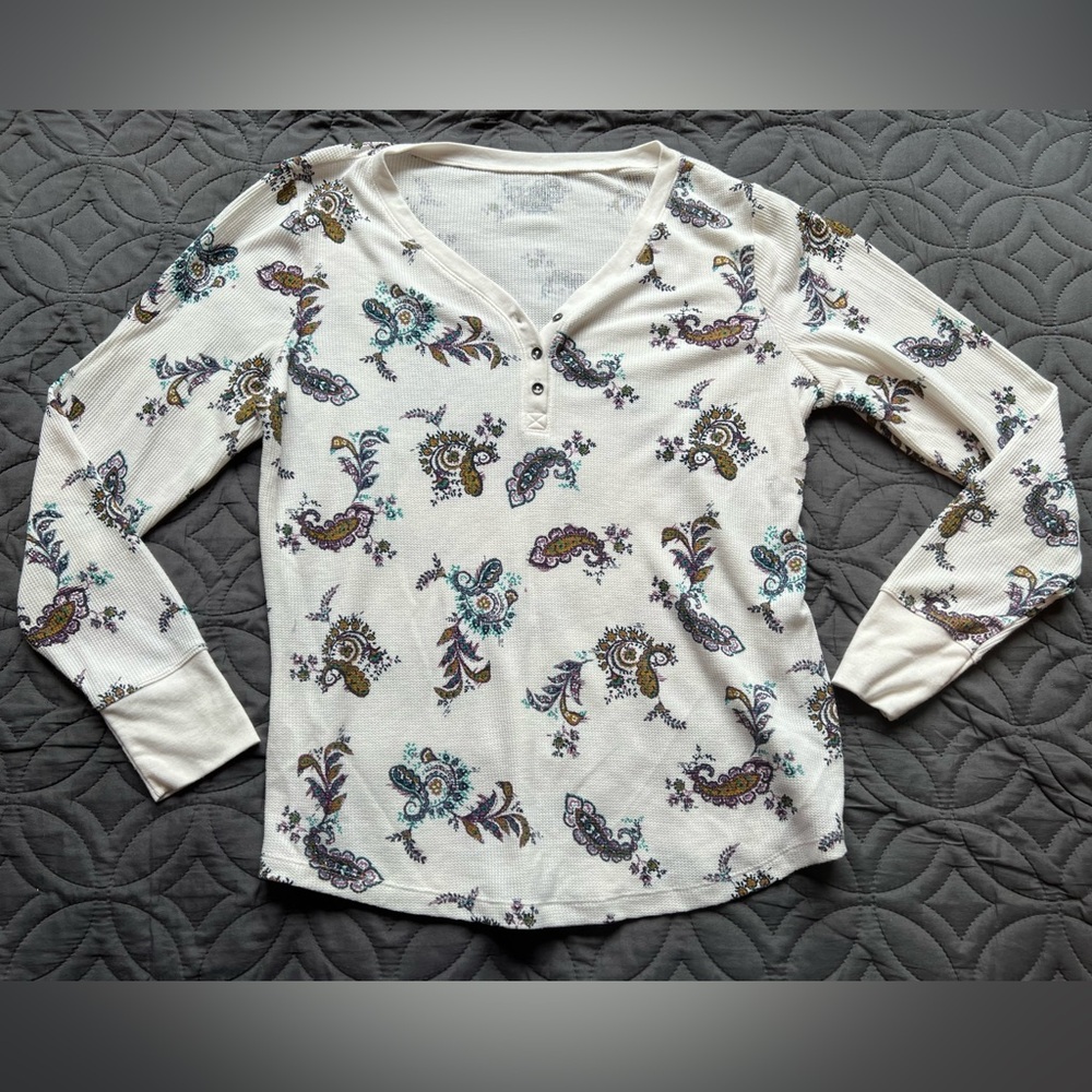 Time and Tru Cream Paisley Henley Long Sleeve Top size XL